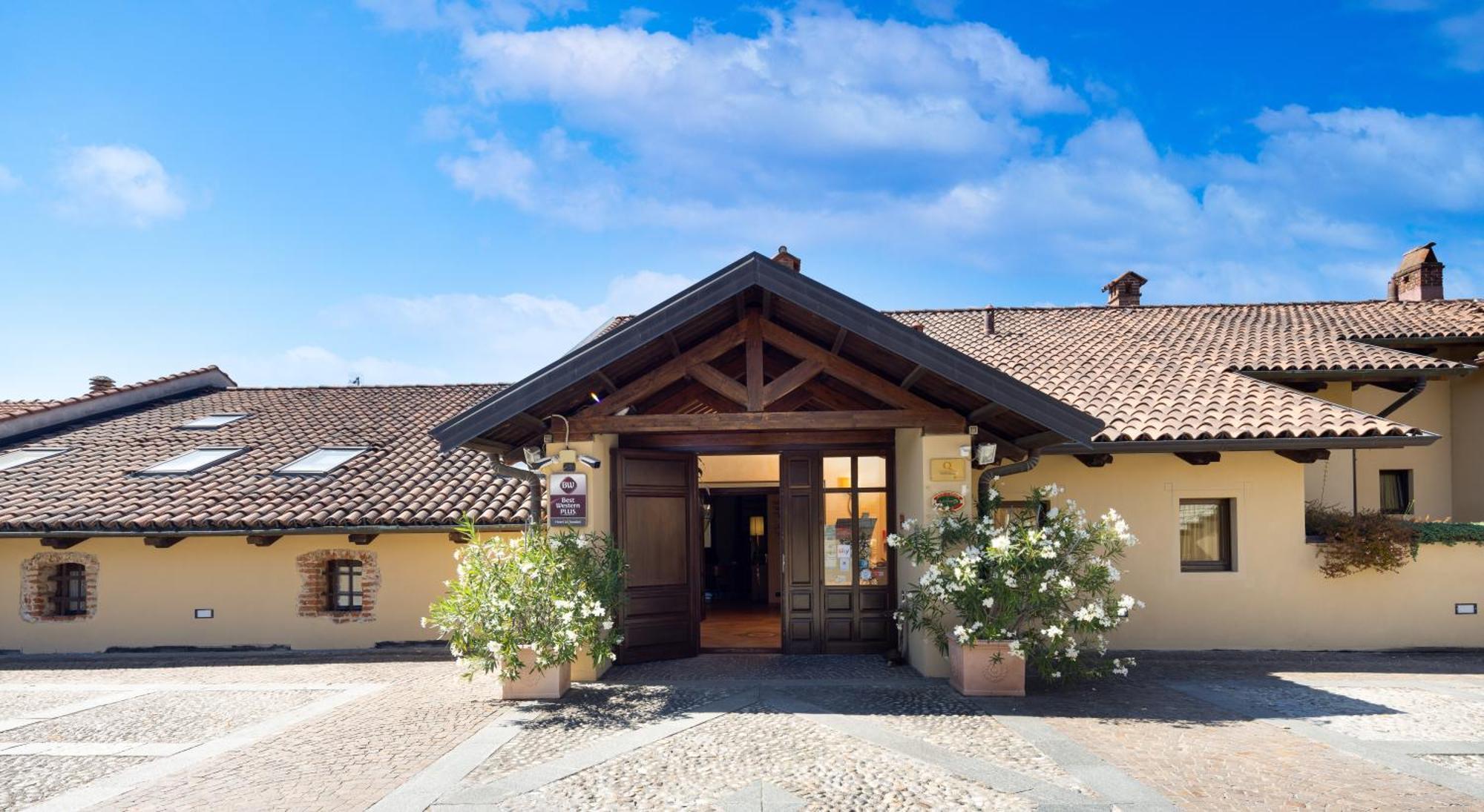 Best Western Plus Hotel Le Rondini San Francesco al Campo Exterior photo